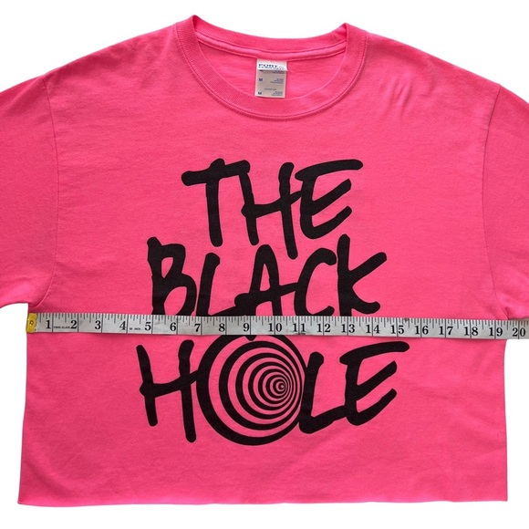 Graphic Tee THE BLACK HOLE Raw Hem Fluorescent Pink Black Medium M - Picture 7 of 12